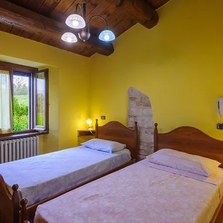 بيت للعطل Lovely In With Private Swimming Pool, Be Inside Or Outside Sassoferrato