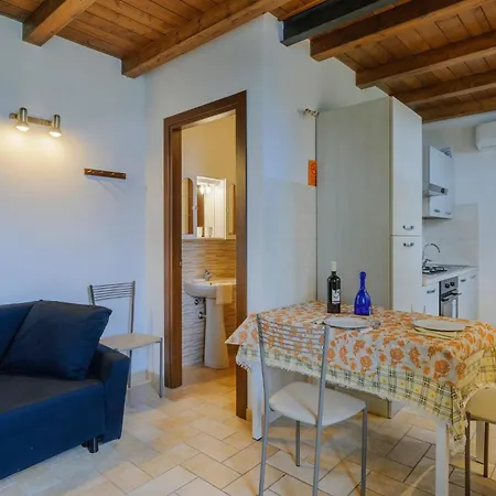 Stunning In Ferienhaus Sassoferrato