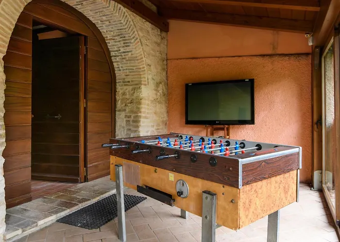 Stunning In Sassoferrato